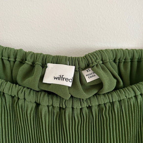 Aritzia Off the Shoulder Blouse Top Green Long Sleeve Size XS - Picture 5 of 17